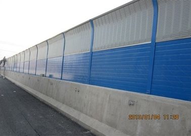 Vertical arc noise barrier